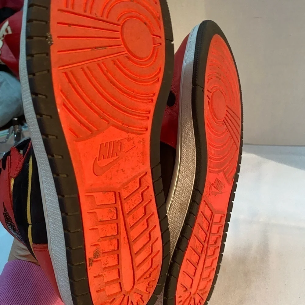 Air Jordan 1 Zoom Air CMFT Chili Red Shoe size 10
